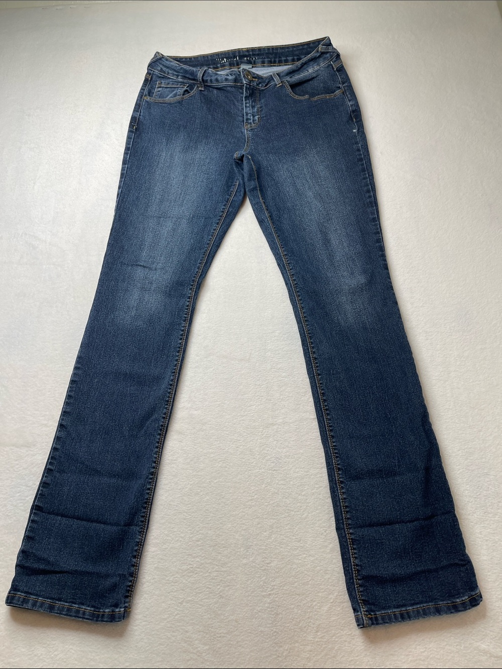 NATURAL REFLECTIONS SIZE 10T Classic Dark Blue Women's Straight-Leg Jeans